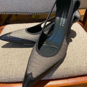 Donal J Pliner couture heel size 6.5